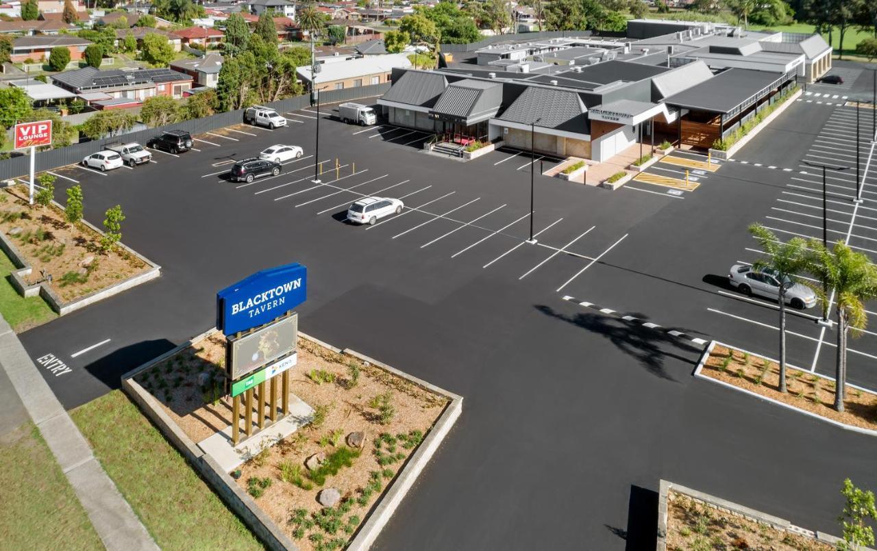 Blacktown Tavern Dış mekan fotoğraf